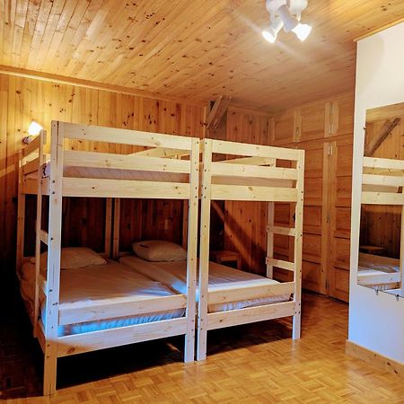 Appartement-3-Chambres-8-Couchages-Wifi-Montriond-Chebourins Luaran gambar