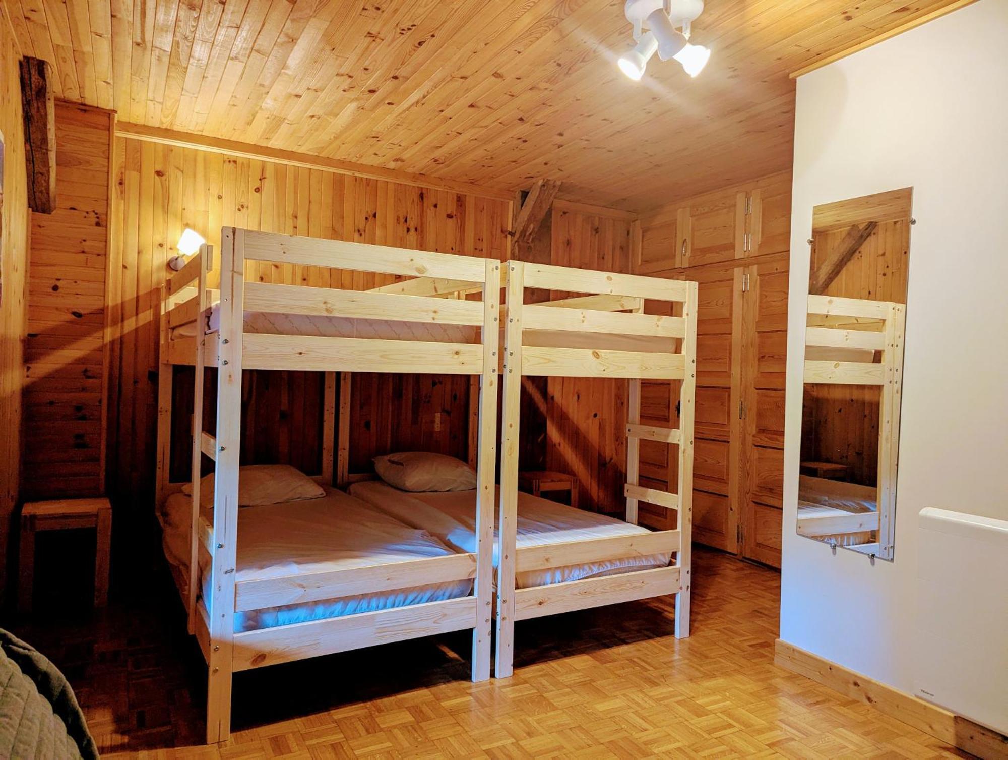 Appartement-3-Chambres-8-Couchages-Wifi-Montriond-Chebourins Luaran gambar