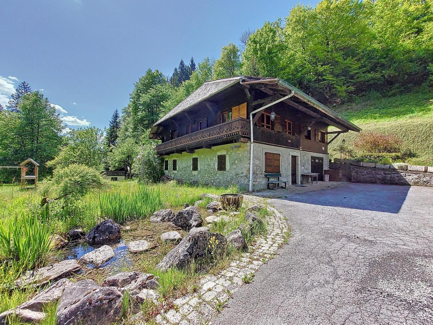 Appartement-3-Chambres-8-Couchages-Wifi-Montriond-Chebourins Luaran gambar